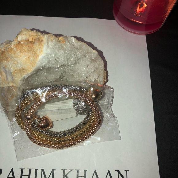 Glam Stretchy Bracelets. $15 Per Set… - Picture 11 of 16